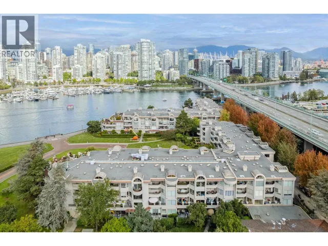 311 1869 SPYGLASS PLACE, Vancouver, British Columbia V5Z4K7