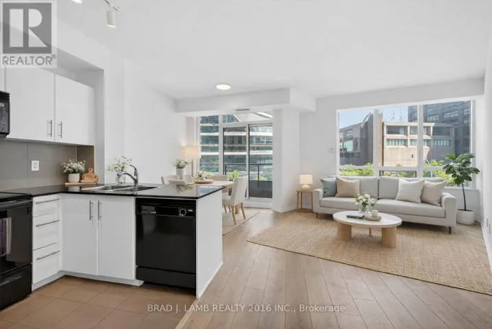 310 - 16 YONGE STREET, Toronto (Waterfront Communities), Ontario M5E2A1