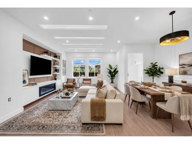 7629 197 STREET, Langley, British Columbia V2Y3T4