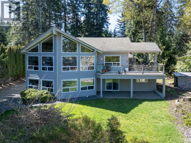4594 Maple Guard Dr, Bowser, British Columbia V0R1G0