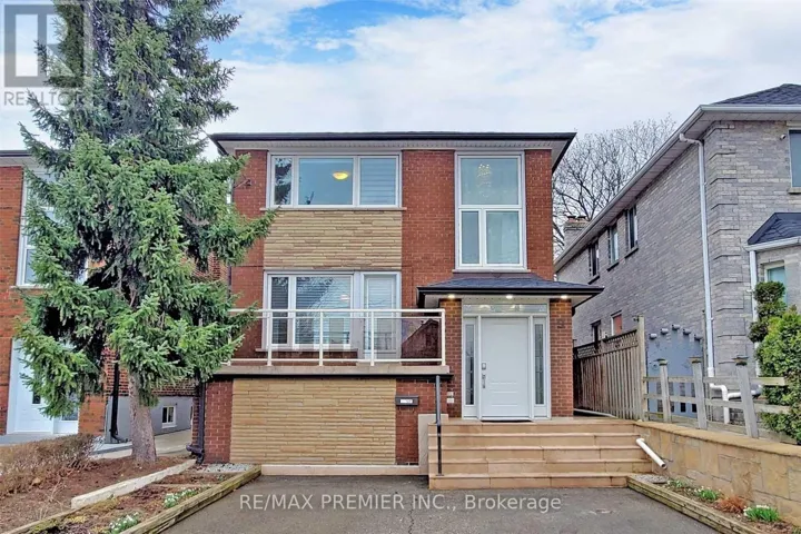 9 TILDEN CRESCENT, Toronto (Humber Heights), Ontario M9P1V6
