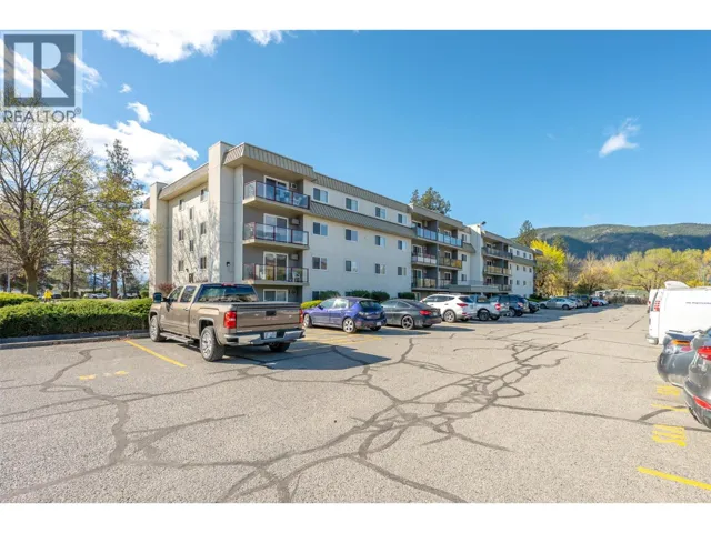 110 Skaha Place Unit# 401, Penticton, British Columbia V2A7L1