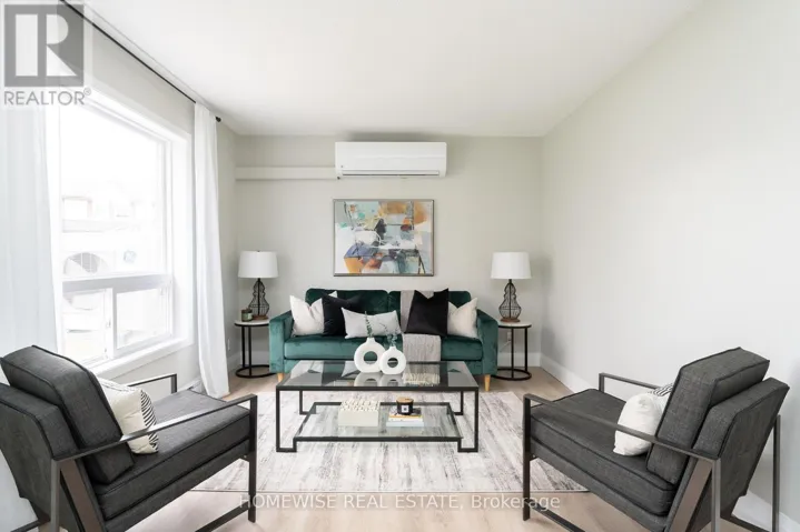 B16 - 240 ORMOND DRIVE, Oshawa (Samac), Ontario L1G6T5