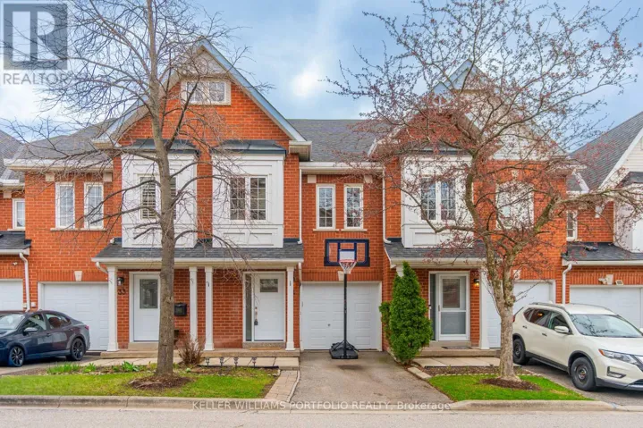 34 - 1588 SOUTH PARADE COURT, Mississauga (East Credit), Ontario L5M6E7