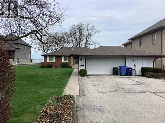 11506 RIVERSIDE, Windsor, Ontario N8P1A4