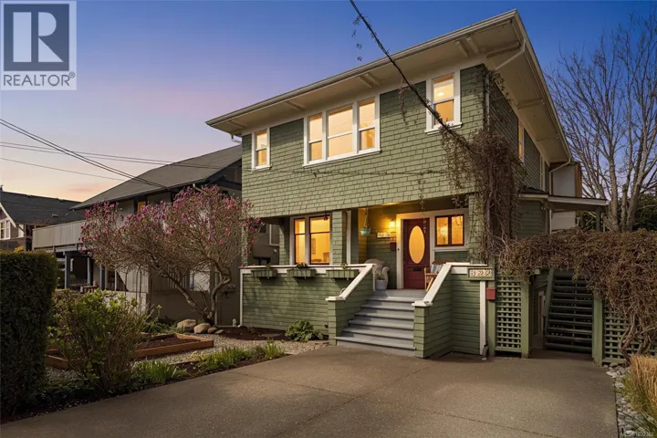 320 Moss St, Victoria, British Columbia V8V4M9