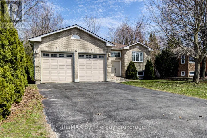 3 EVERGREEN CRESCENT, Wasaga Beach, Ontario L9Z1B6
