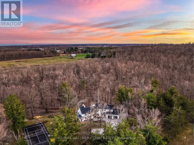 1359 OLD BARRIE ROAD E, Oro-Medonte (Hawkestone), Ontario L0L1T0