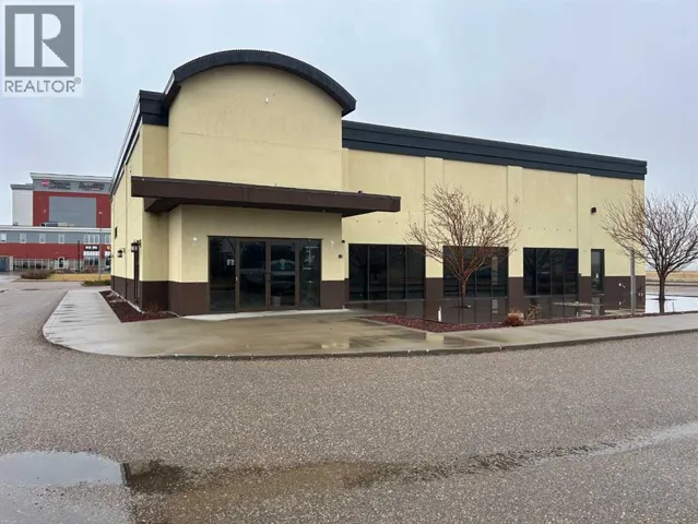 2030 Strachan Road SE, Medicine Hat, Alberta T1B4J8