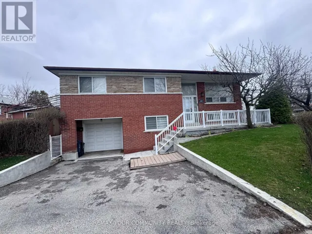 UPPER - 300 DRIFTWOOD AVENUE, Toronto (York University Heights), Ontario M3N2P1