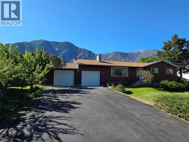 723 3rd Avenue, Keremeos, British Columbia V0X1N2