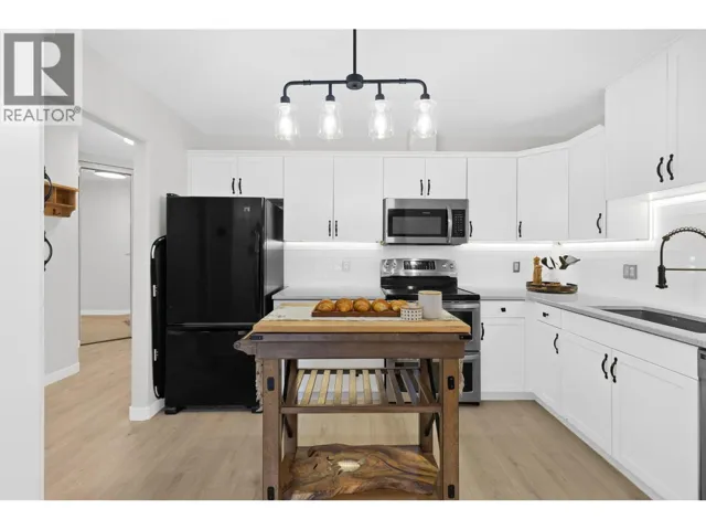 303 Whitman Road Unit# 106, Kelowna, British Columbia V1V2P3