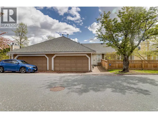 12 1140 FALCON DRIVE, Coquitlam, British Columbia V3E2J6