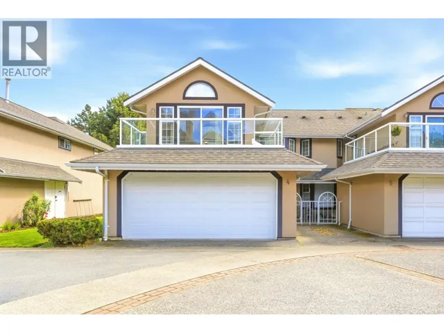 4 25 RICHMOND STREET, New Westminster, British Columbia V3L5P9