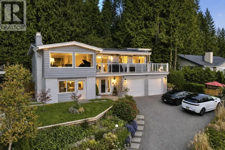 668 ALPINE COURT, North Vancouver, British Columbia V7R2L8