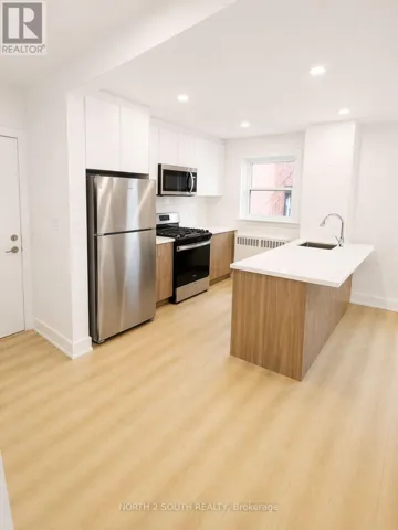 9 - 1024 KING STREET E, Hamilton (Stipley), Ontario L8M1C8