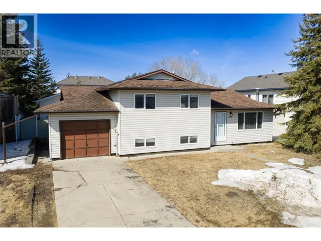 10713 Cyprus Court, Dawson Creek, British Columbia V1G4N1
