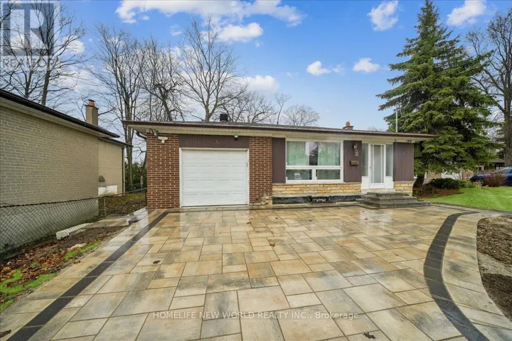 MAIN FLOOR & UPPER FLOOR - 16 FLAVIAN CRESCENT, Toronto (Hillcrest Village), Ontario M2H1V9