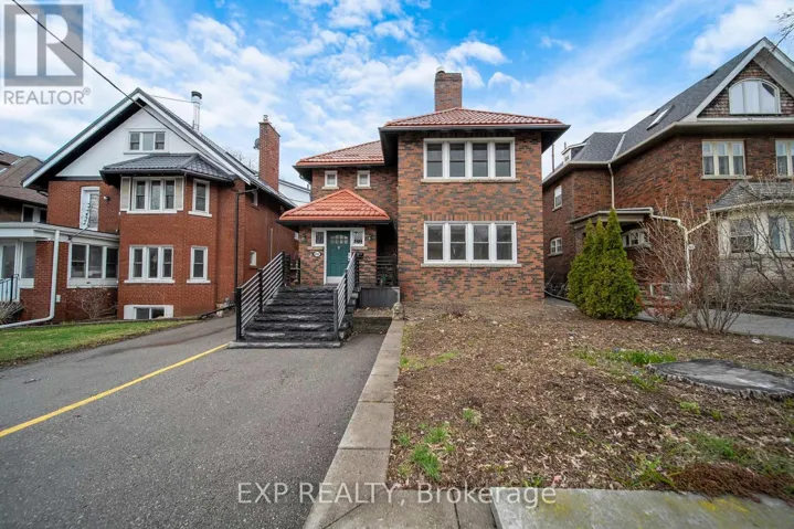 THIRD FLOOR - 896 AVENUE ROAD, Toronto (Yonge-Eglinton), Ontario M5P2K6