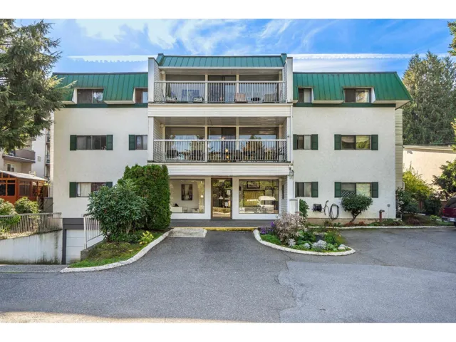 104 33464 GEORGE FERGUSON WAY, Abbotsford, British Columbia V2S2L8