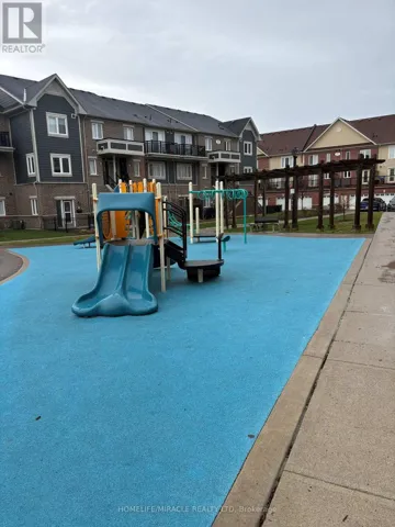 121 - 250 SUNNY MEADOW BOULEVARD, Brampton (Sandringham-Wellington), Ontario L6R3Y7