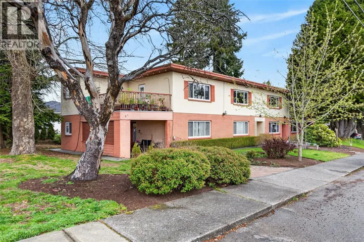 575 14th St, Courtenay, British Columbia V9N1W4