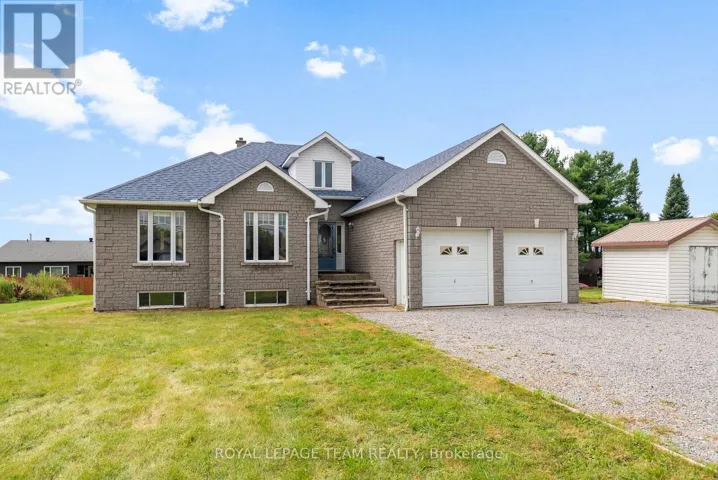 37 RAPID ROAD, Whitewater Region, Ontario K0J2L0