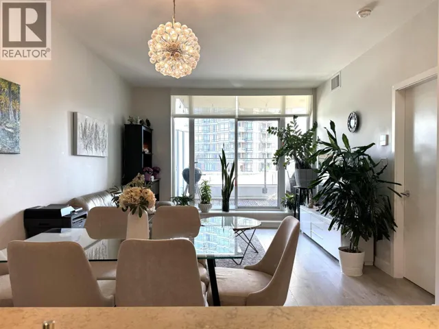 401 1788 GILMORE AVENUE, Burnaby, British Columbia V5C0L5