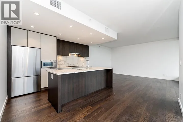 4601 567 CLARKE ROAD, Coquitlam, British Columbia V3J0K7