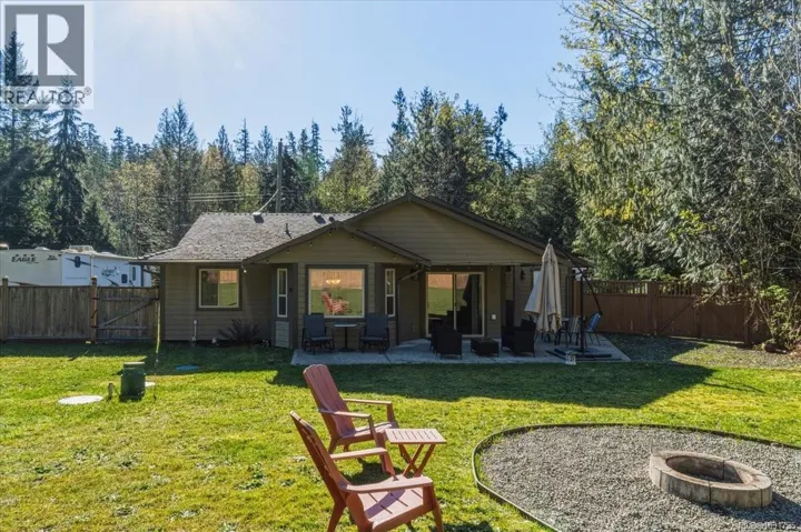 1765 Cameron Cres, Qualicum Beach, British Columbia V9K2S3