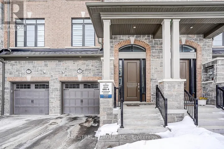 19 MORRISON CRESCENT, Whitby, Ontario L1P1V4