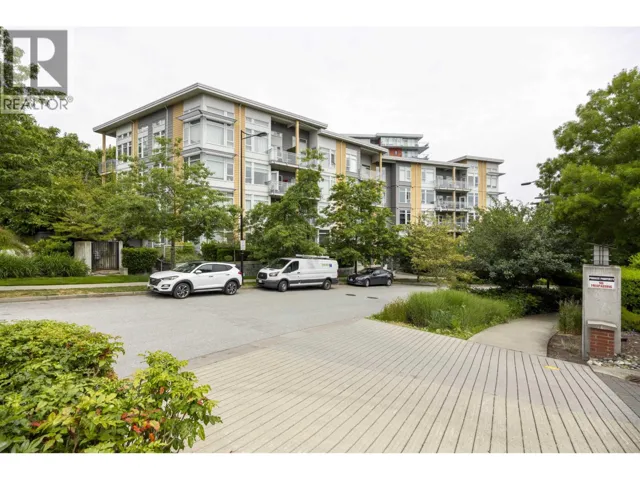 406 3263 PIERVIEW CRESCENT, Vancouver, British Columbia V5S0C3