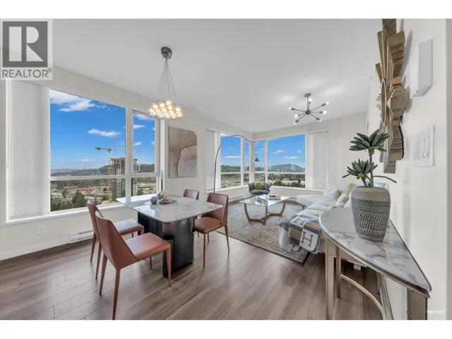 2404 3096 WINDSOR GATE, Coquitlam, British Columbia V3B0P4