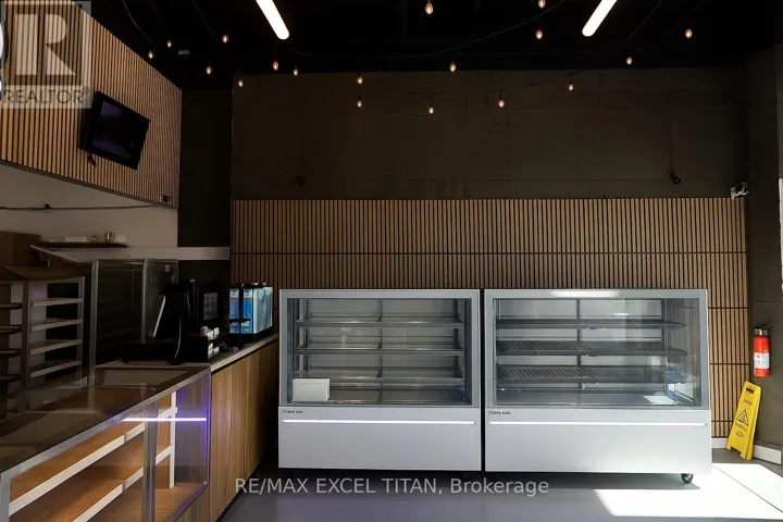 258A SUNVIEW STREET, Waterloo, Ontario N2L0H6