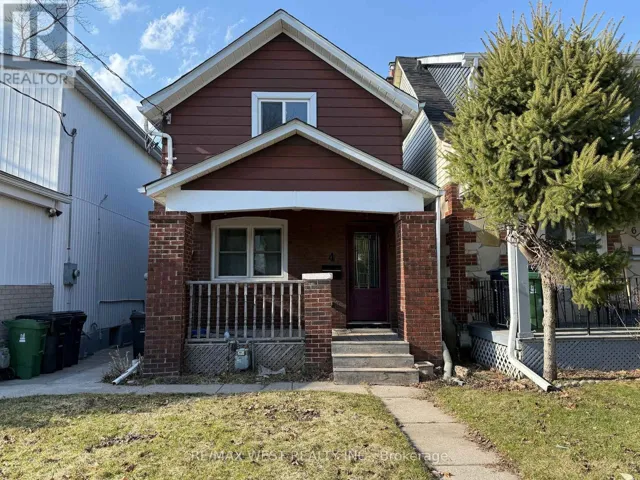 2ND FLR - 4 SUTHERLAND AVENUE, Toronto (Crescent Town), Ontario M4C1R8
