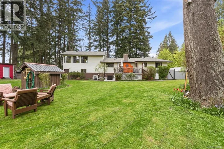 13345 Cedar Rd, Nanaimo, British Columbia None