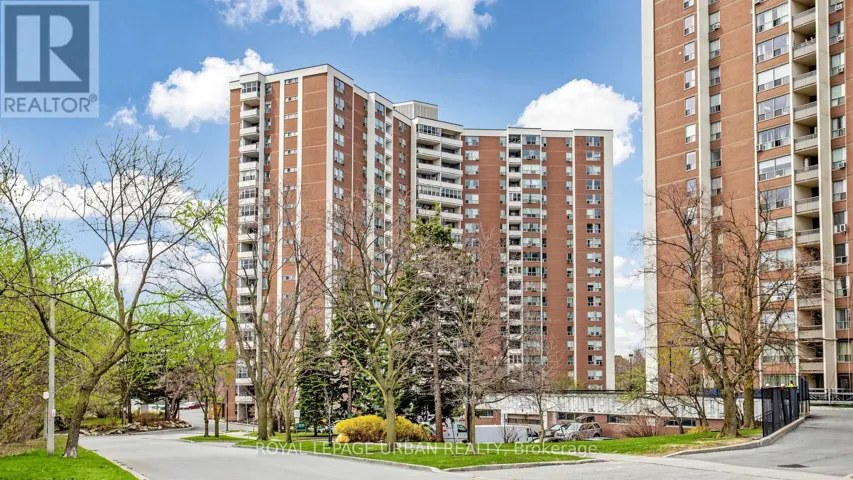 602 - 60 PAVANE LINKWAY, Toronto (Flemingdon Park), Ontario M3C1A1