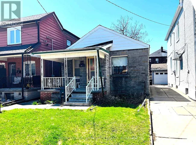 64 CHAMBERS AVENUE, Toronto (Weston-Pellam Park), Ontario M6N3M2