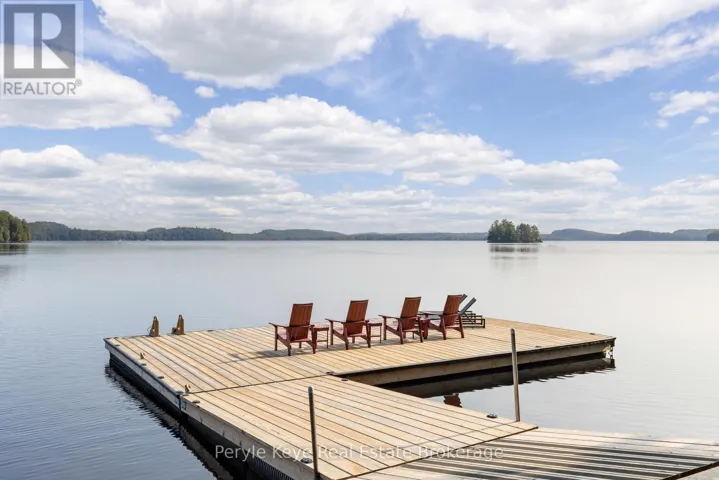 86 CLAREN CRESCENT, Huntsville (Stisted), Ontario P1H0C3