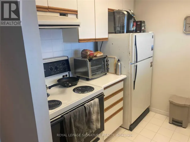 3005 - 99 HARBOUR SQUARE, Toronto (Waterfront Communities), Ontario M5J2H2