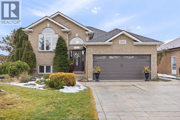 12123 CRANBROOK, Tecumseh, Ontario N8N2M1