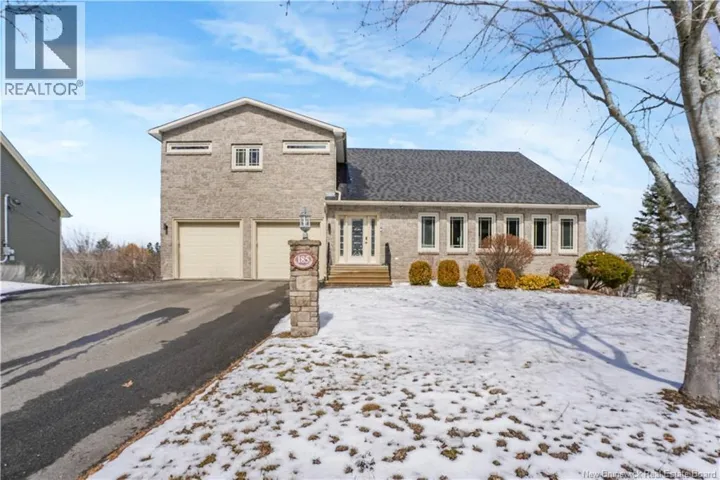 185 Coburn Court, Fredericton, New Brunswick E3B7A6