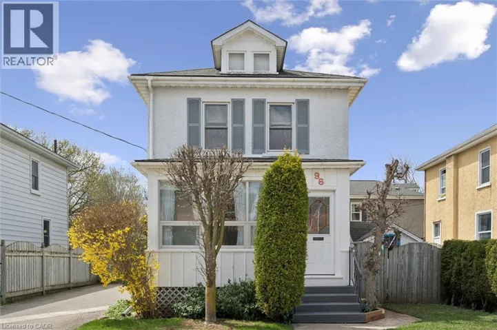 96 GLENMORRIS Street, Cambridge, Ontario N1S2Y9