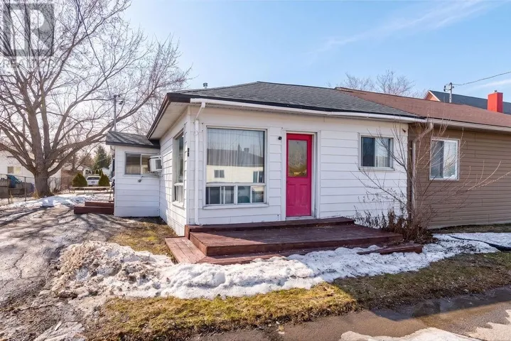 6B Peter Street, Copper Cliff, Ontario P0M1N0