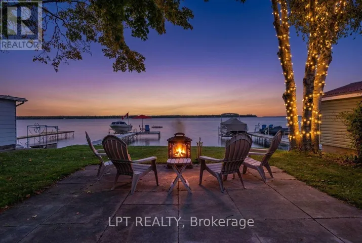 122 BLUE HERON DRIVE, Georgina (Pefferlaw), Ontario L0E1N0