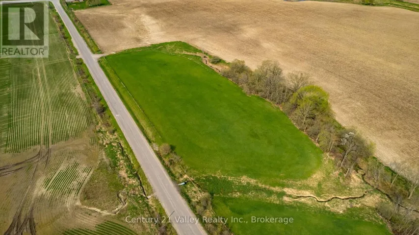 154 CORNERVIEW ROAD, Whitewater Region, Ontario K0J1K0