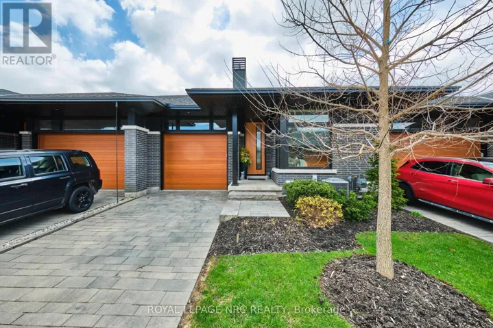 15 TALIESIN TRAIL, Welland (Prince Charles), Ontario L3C0H5