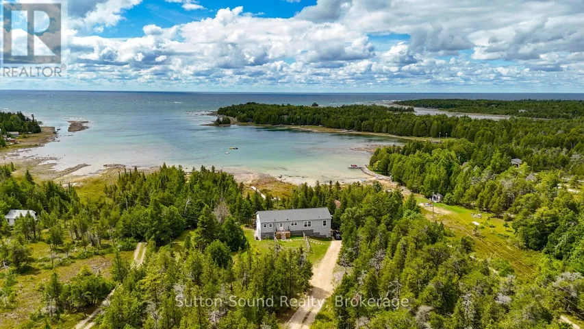 682 DORCAS BAY ROAD, Northern Bruce Peninsula, Ontario N0H2R0