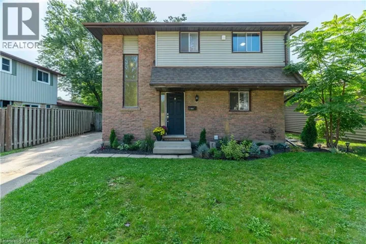 232 CEDARWOODS Crescent, Kitchener, Ontario N2C2J8