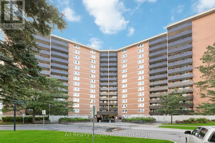 1218 - 2020 JASMINE CRESCENT, Ottawa, Ontario K1J8K5